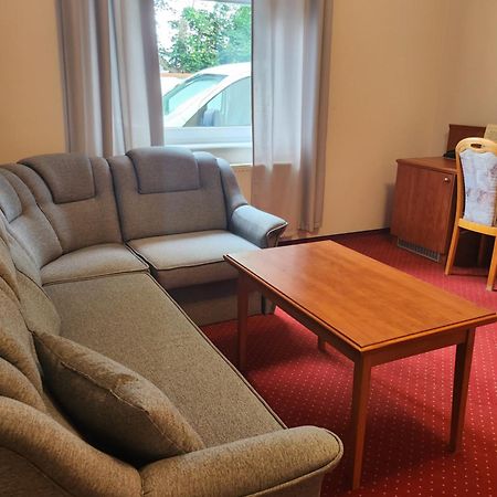 Hotel Dowhan Nowe Exteriör bild