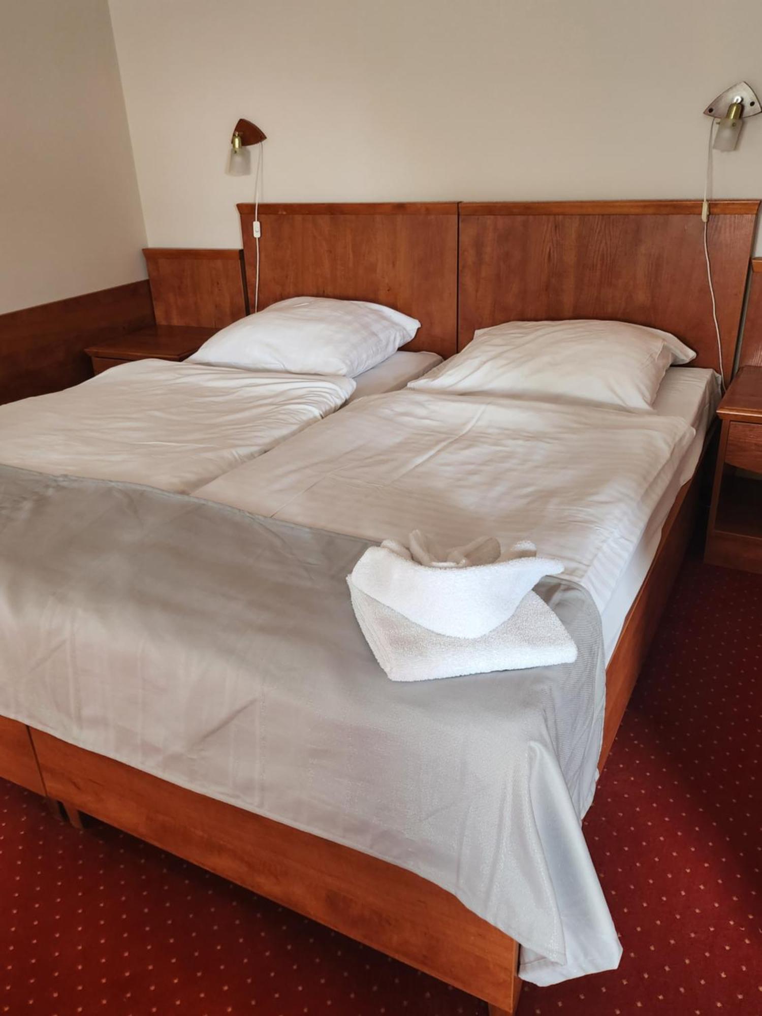 Hotel Dowhan Nowe Exteriör bild